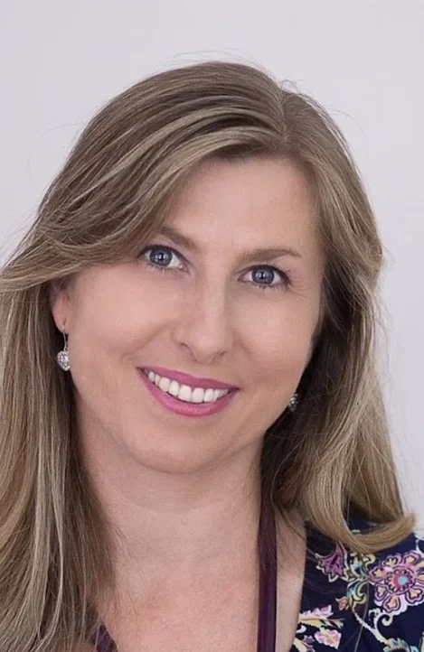 Dr Elysia Thornton-Benko